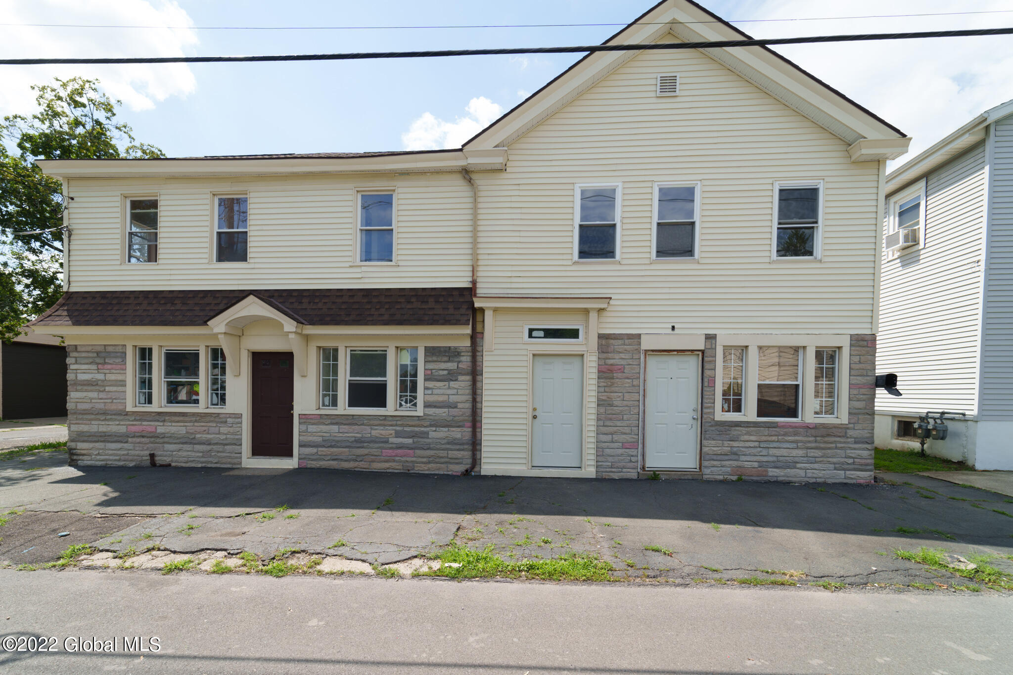 400 13th Street, Watervliet, NY Property Listing from DaviesDavies