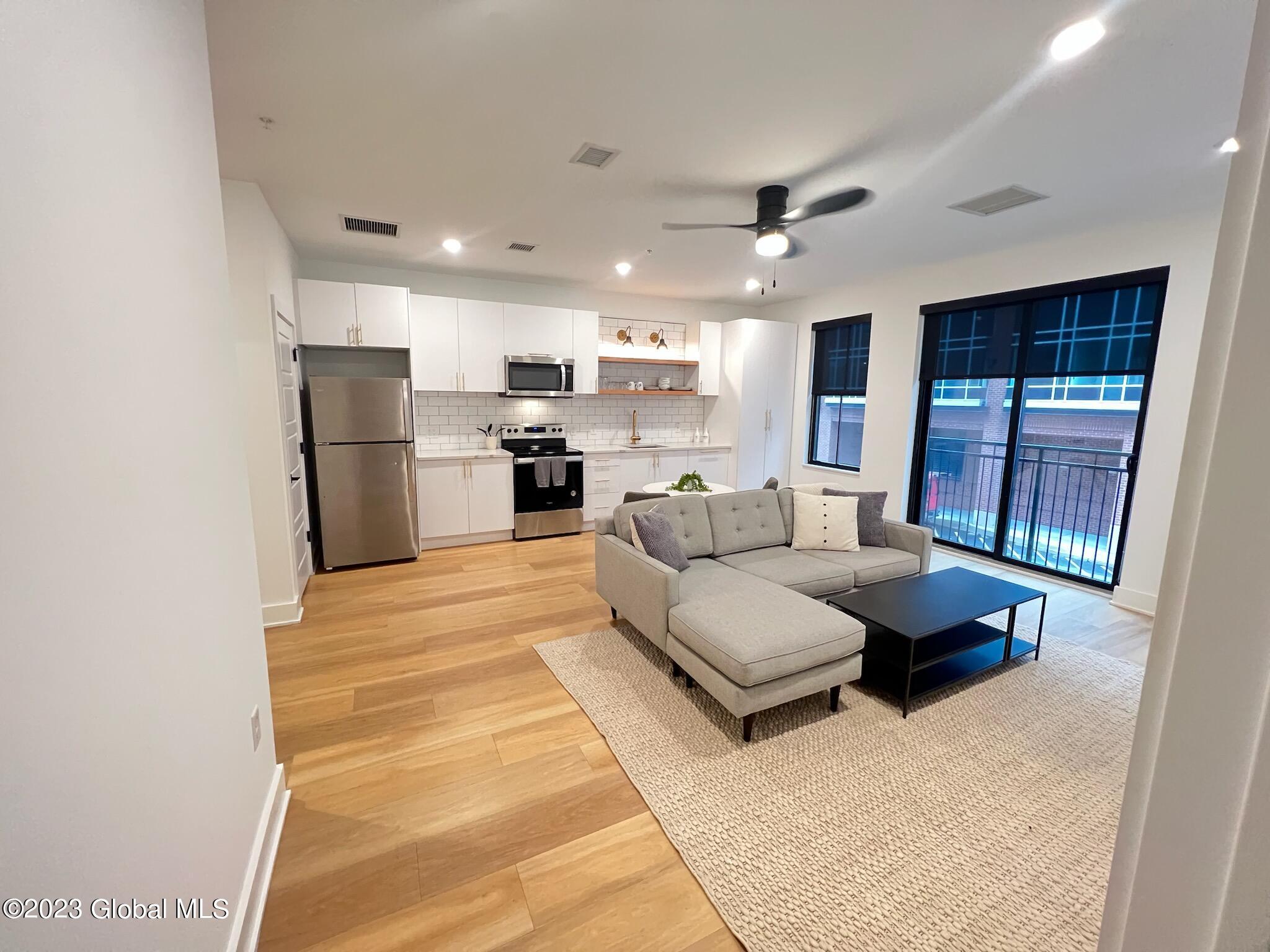 385 Broadway , Saratoga Springs, NY Property Listing from DaviesDavies