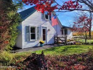 80 County Route 401, Greenville, NY 12083