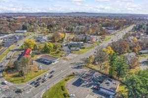 1489 ROUTE 9 Halfmoon, NY 12065