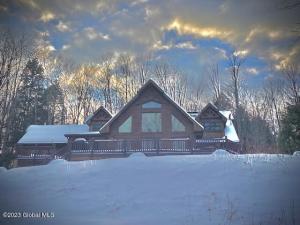 70 Allen Hill Way, Johnsburg, NY 12843