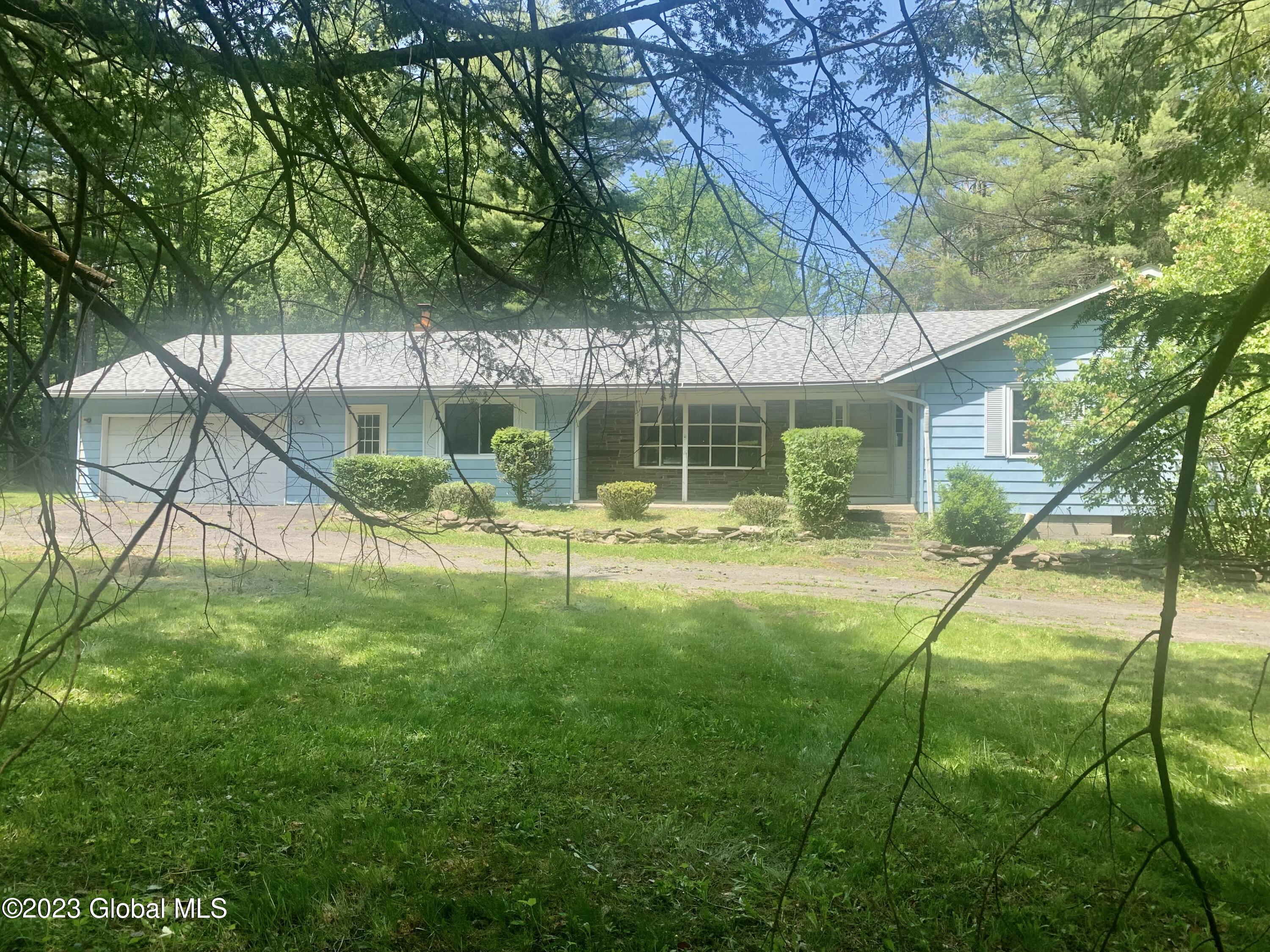 22 Elm Lane Ext , Greenville, NY Property Listing from DaviesDavies