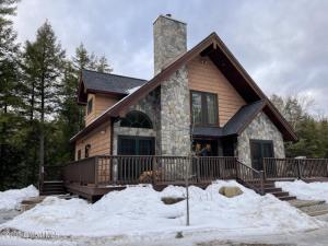 1175 Lake Avenue Lake Luzerne, NY 12846