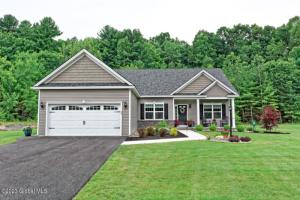 98 West Mountain Road, Queensbury, NY 12804