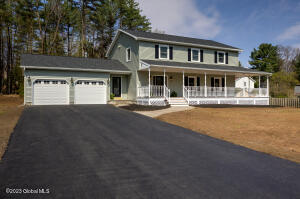 35 Fox Hollow Lane, Queensbury, NY 12804