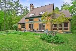 7887 Lake Shore Drive, Silver Bay, NY 12836