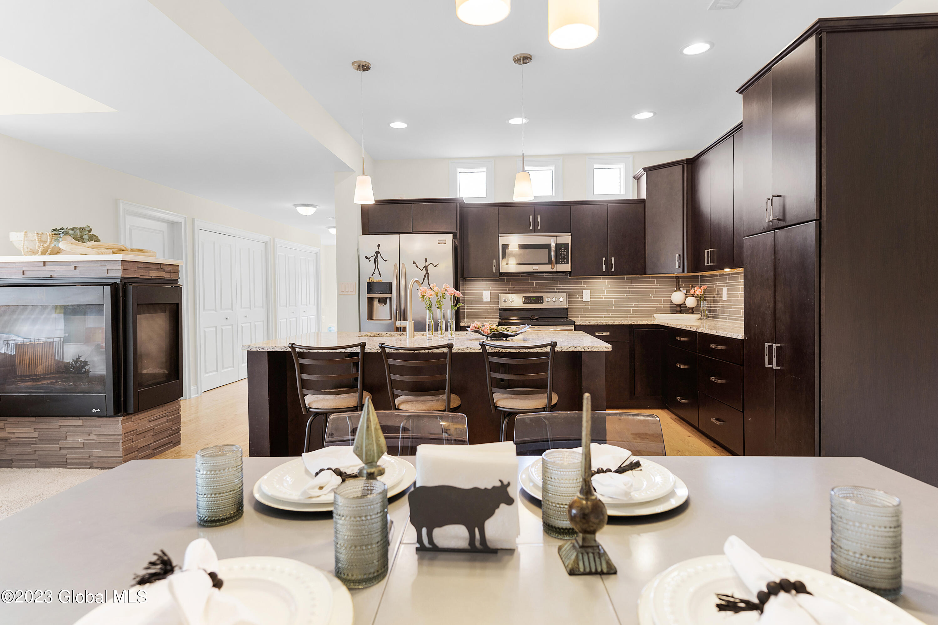 513 Lois Lane in Niskayuna, NY Listed For 2,700.00 by Franca M