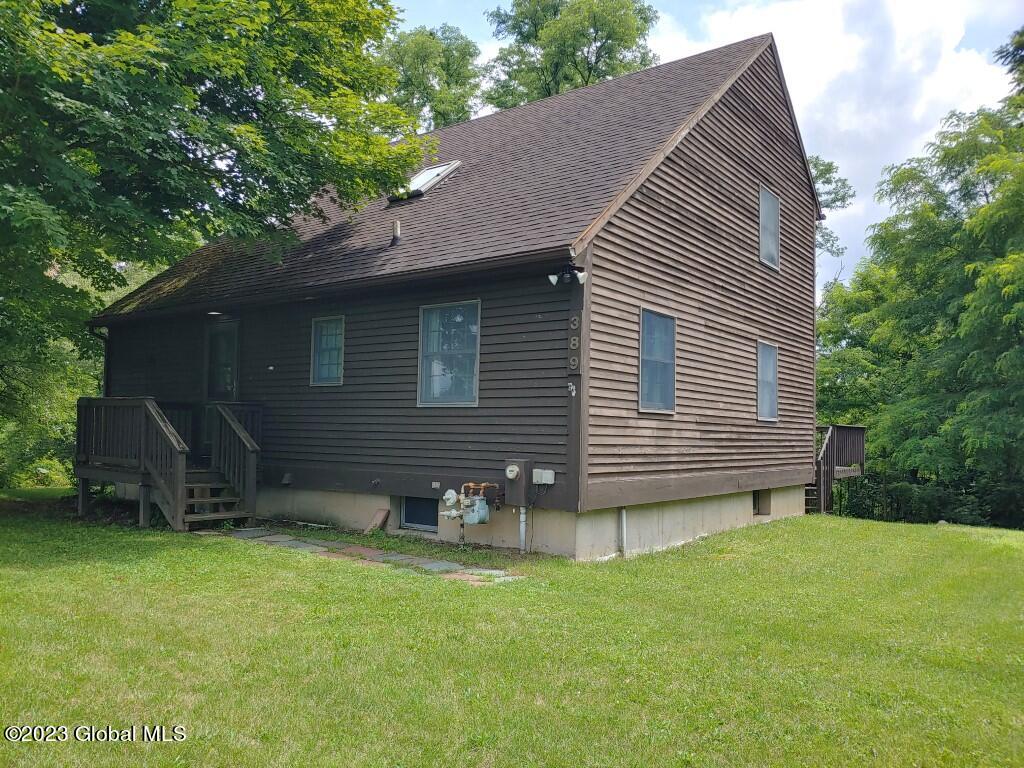 389 Mohawk Drive in Fonda, NY Listed For 239,900.00 by Laura Conrad
