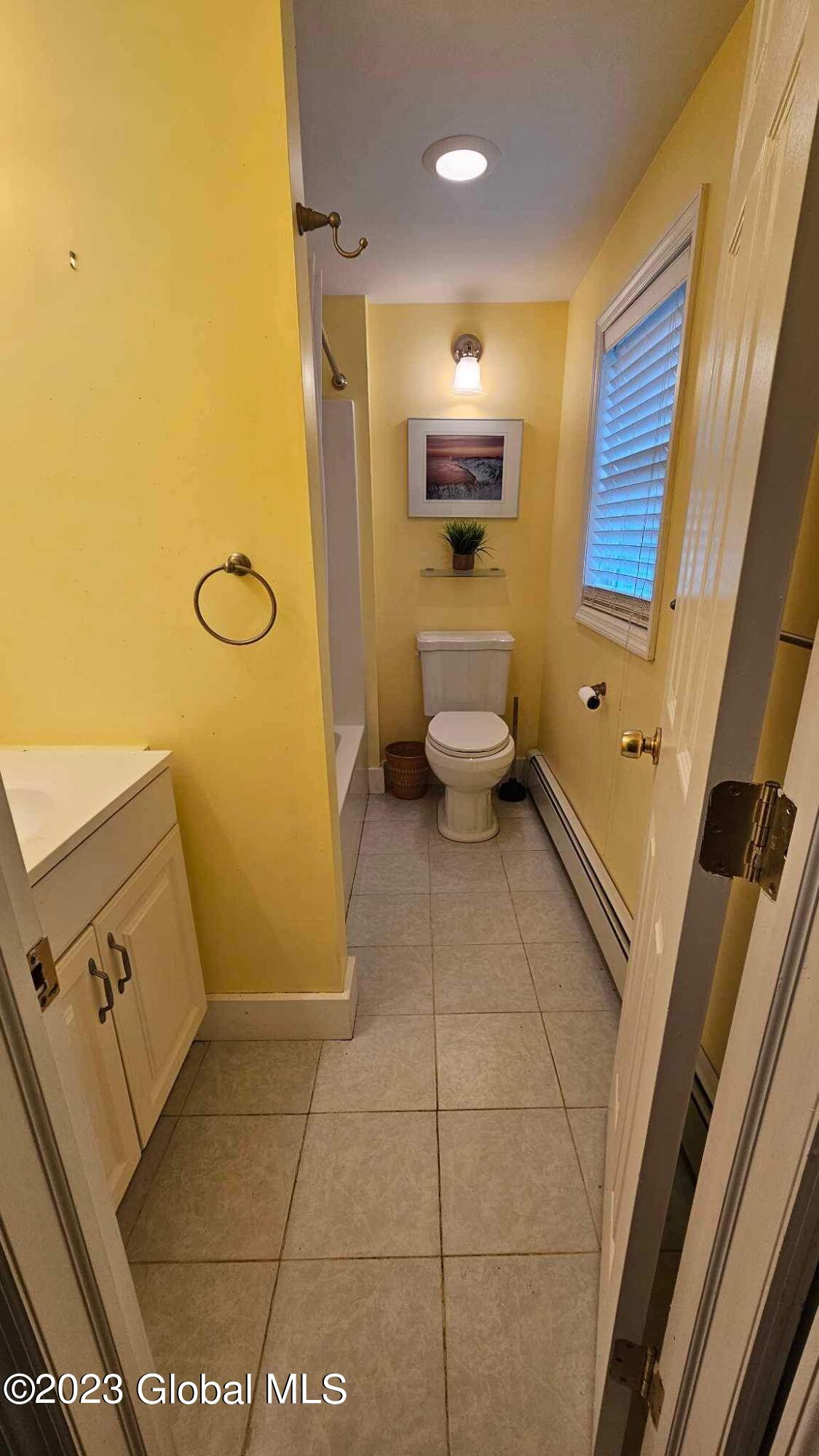 10 Lakeview Dr in Philmont, NY Listed For 259,000.00 by Karen L Davala