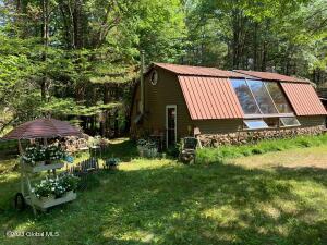 972 Stoney Lonesome Road, Crown Point, NY 12928