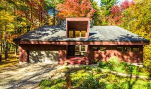 8711 Miller Hill Road, Averill Park, NY 12018