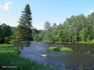 2140 Haselton Road, Wilmington, NY 12997