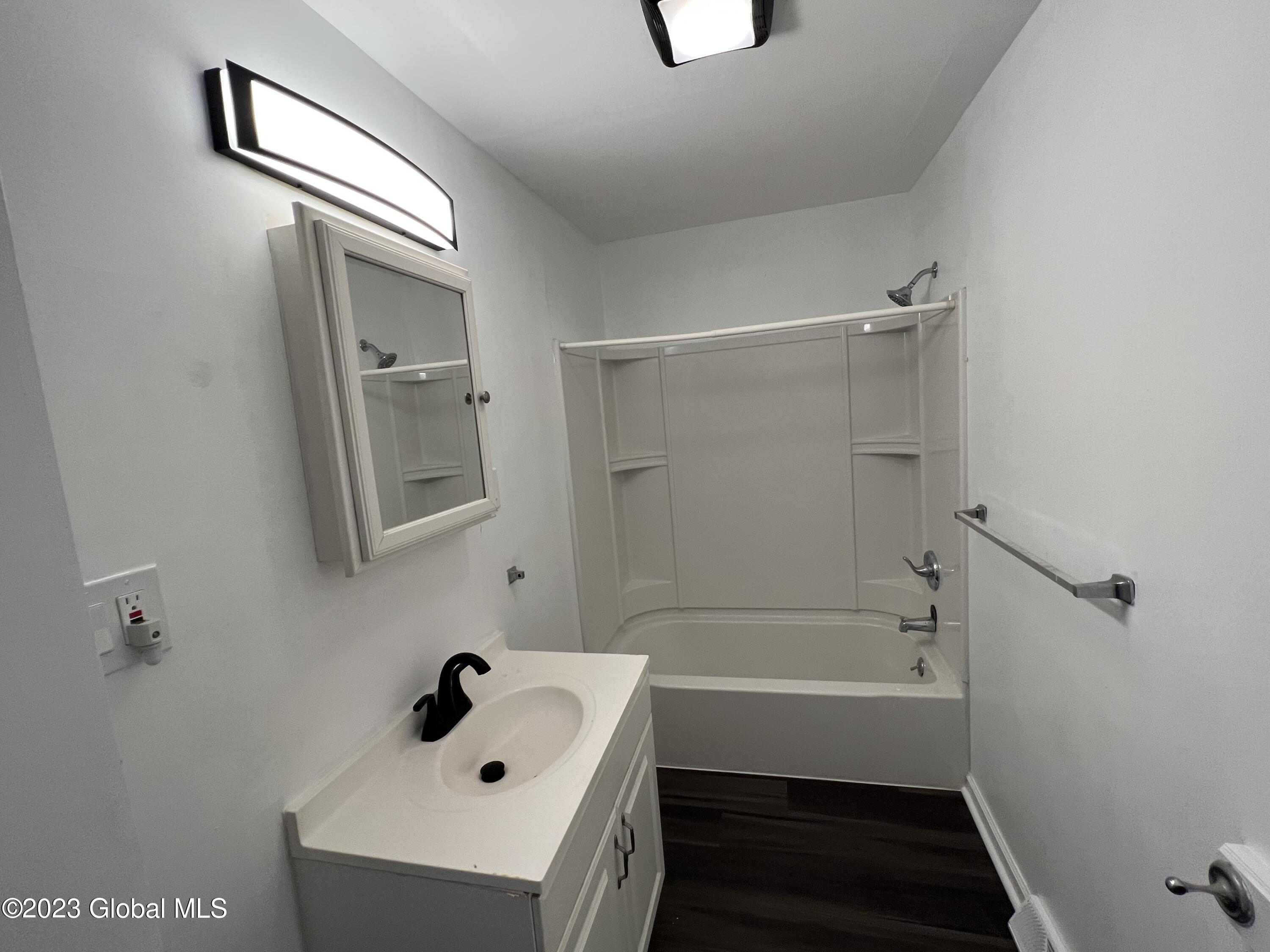 211 Northline Road in Ballston Spa, NY Listed For 214,900.00 by Amjad