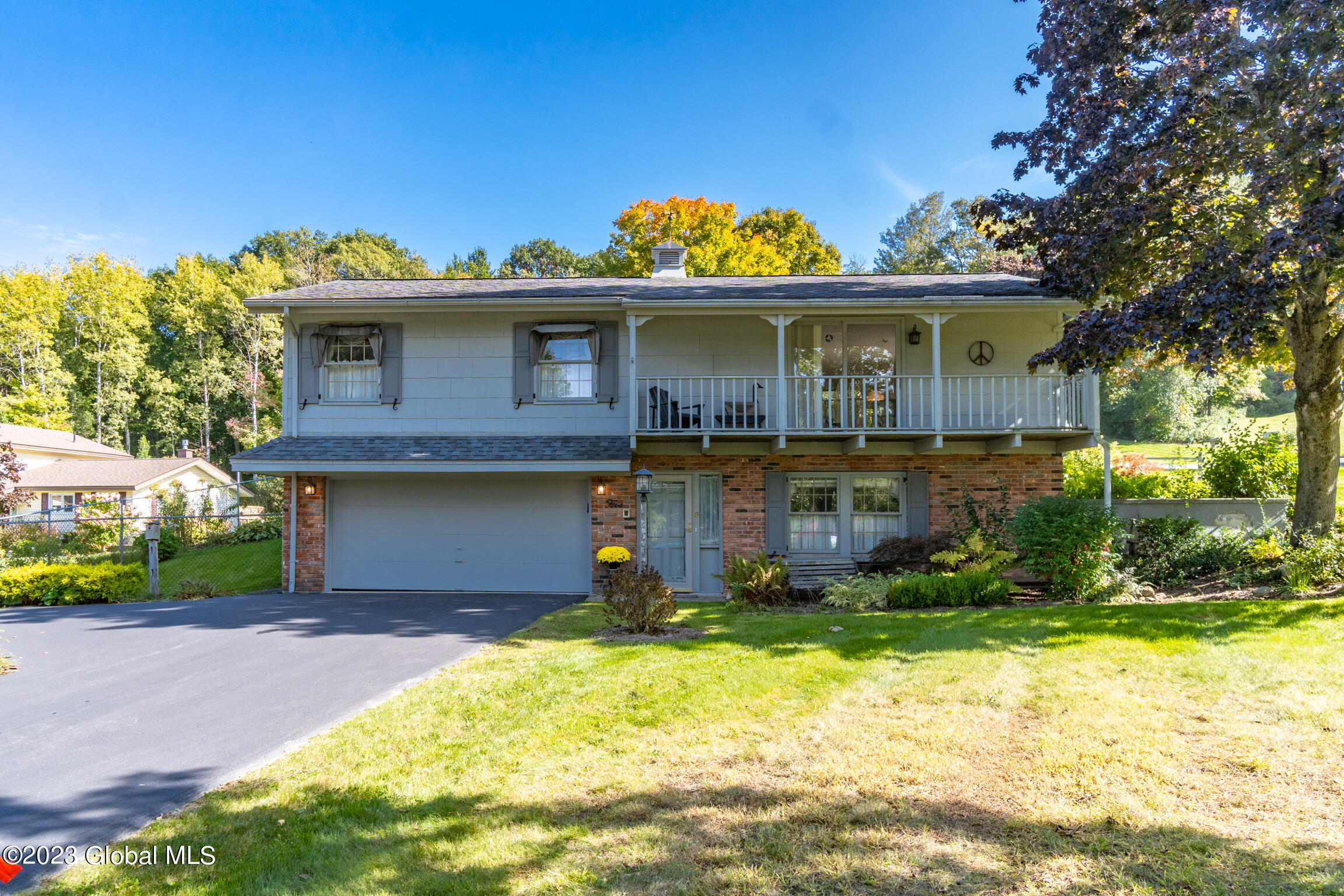 Adirondack Real Estate Zillow - r5h50iq
