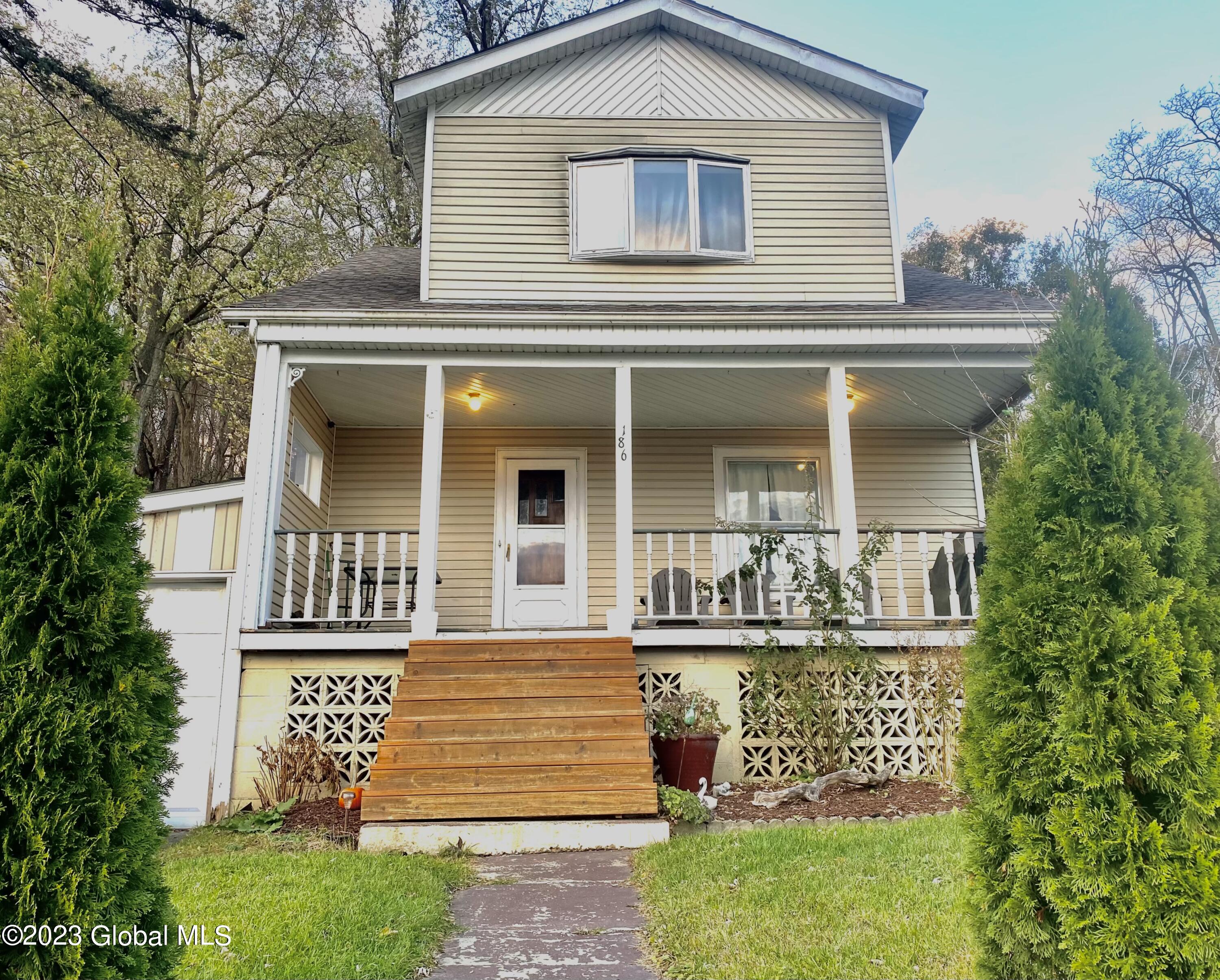 186 Chapman Drive, Amsterdam, NY Property Listing from DaviesDavies