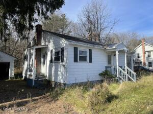 5043 Route 9n, Corinth, NY 12822