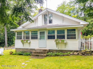 6 Avenue A, Petersburgh, NY 12138