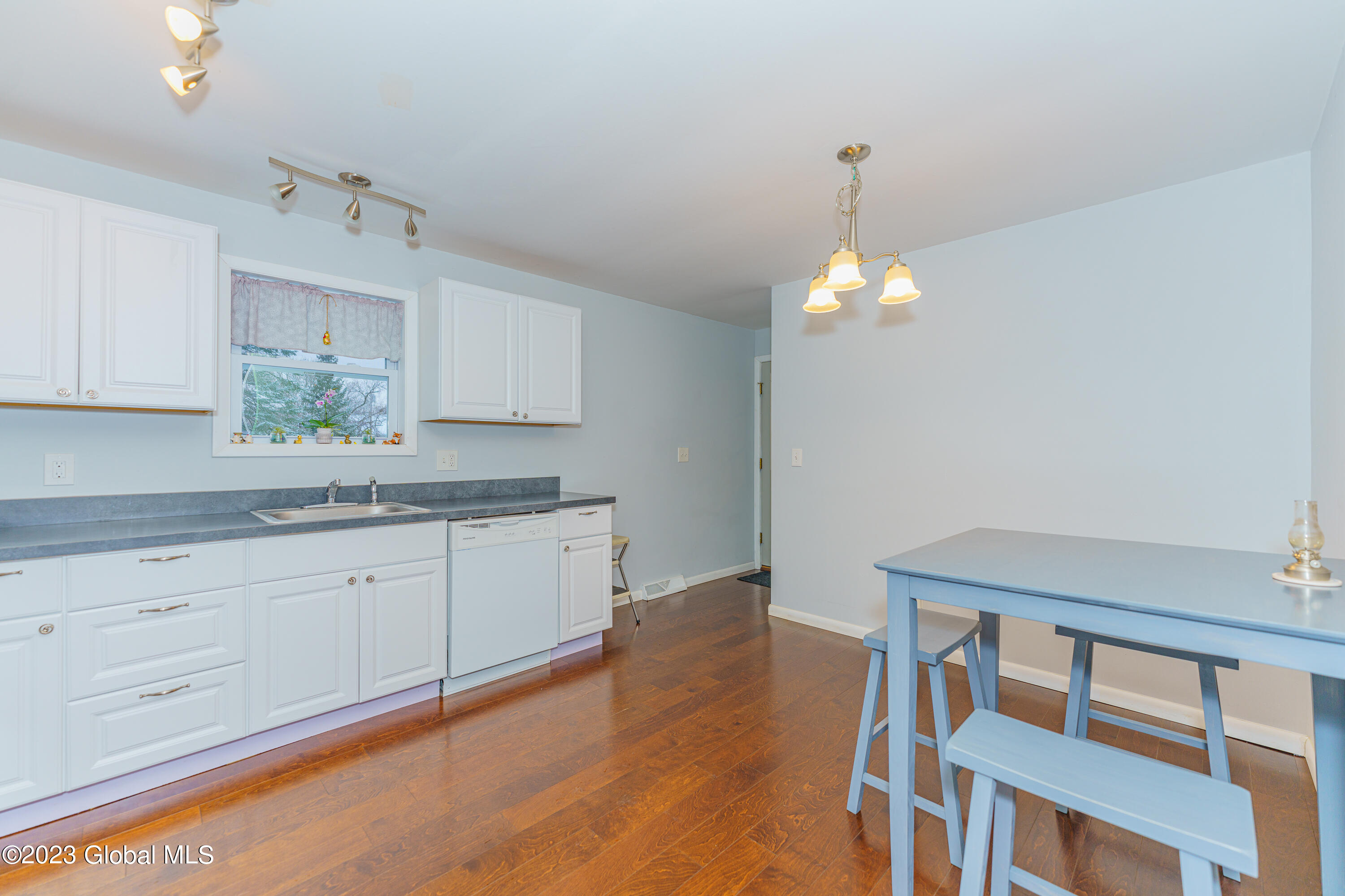 111 Gay Lane, Amsterdam, NY Property Listing from DaviesDavies