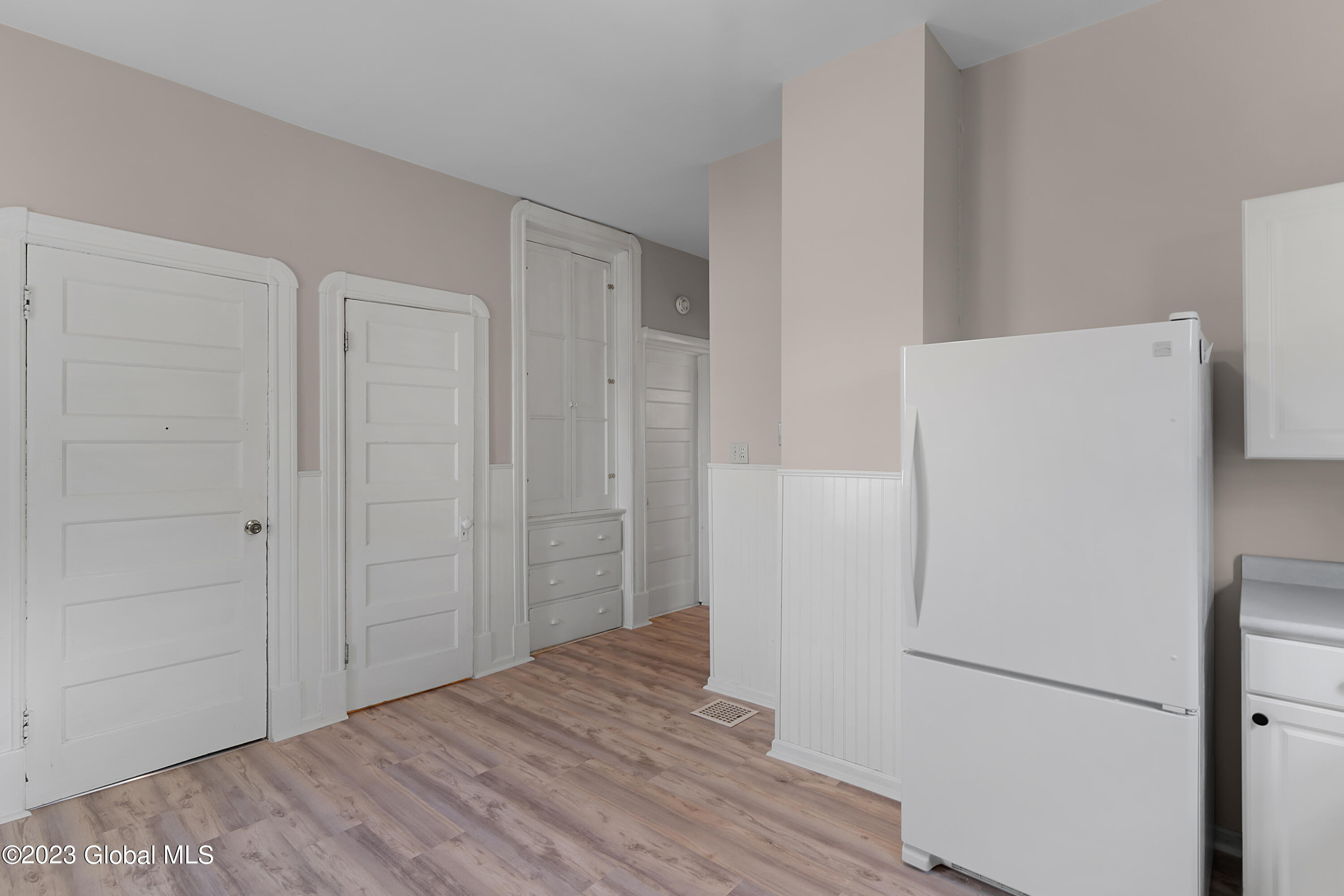 1049 Waverly Place in Schenectady, NY Listed For 1,650.00 by Ashley Mancino for Armida Rose