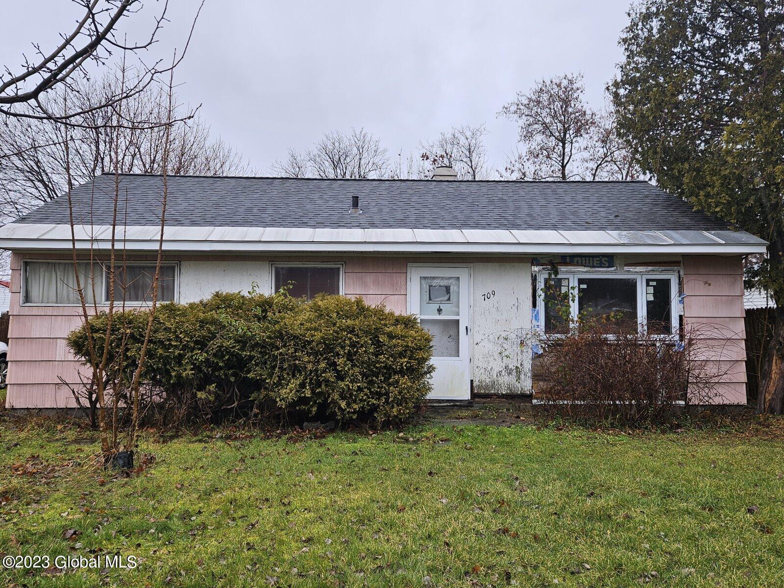 709 Lee Street, Rome, NY Property Listing from DaviesDavies