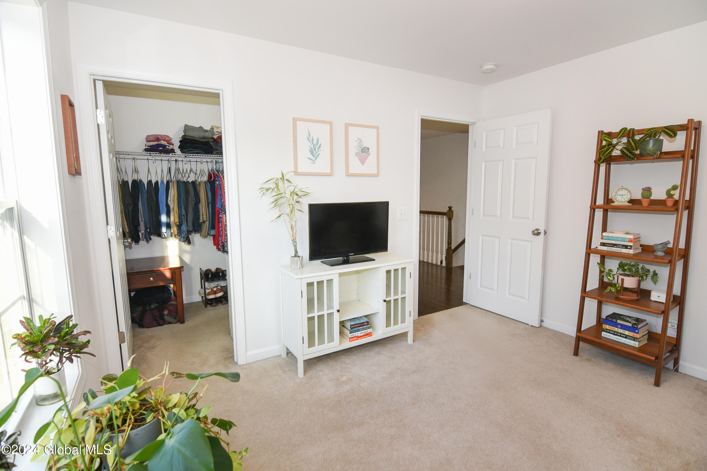 23 Pamela Lane in Saratoga Springs, NY Listed For 695,000.00 by