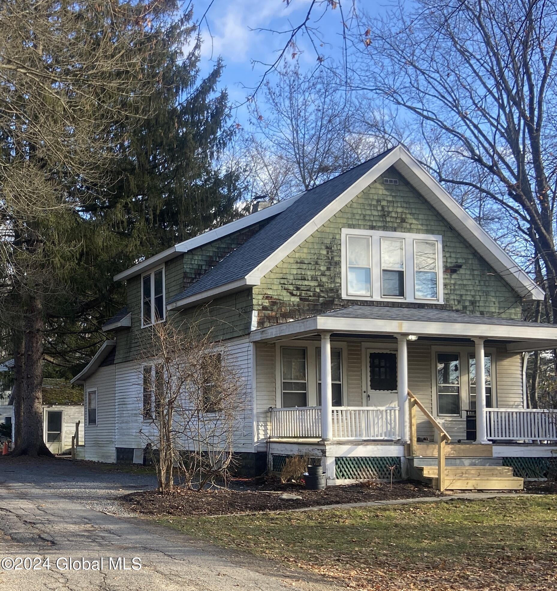 658 Lishakill Road, Schenectady, NY Property Listing from DaviesDavies