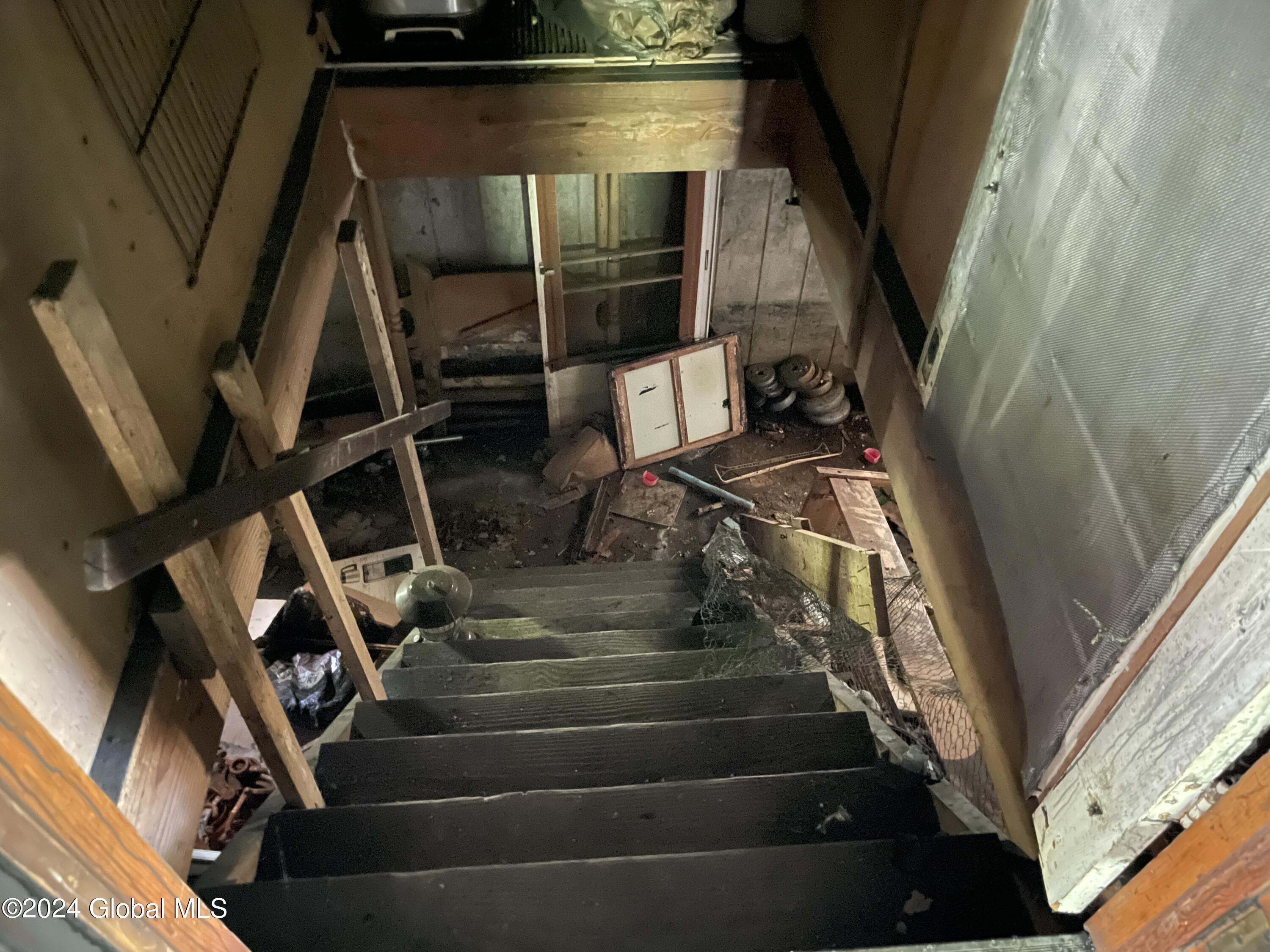 571 McQueen Road in Amsterdam, NY Listed For 69,900.00 by Destiny