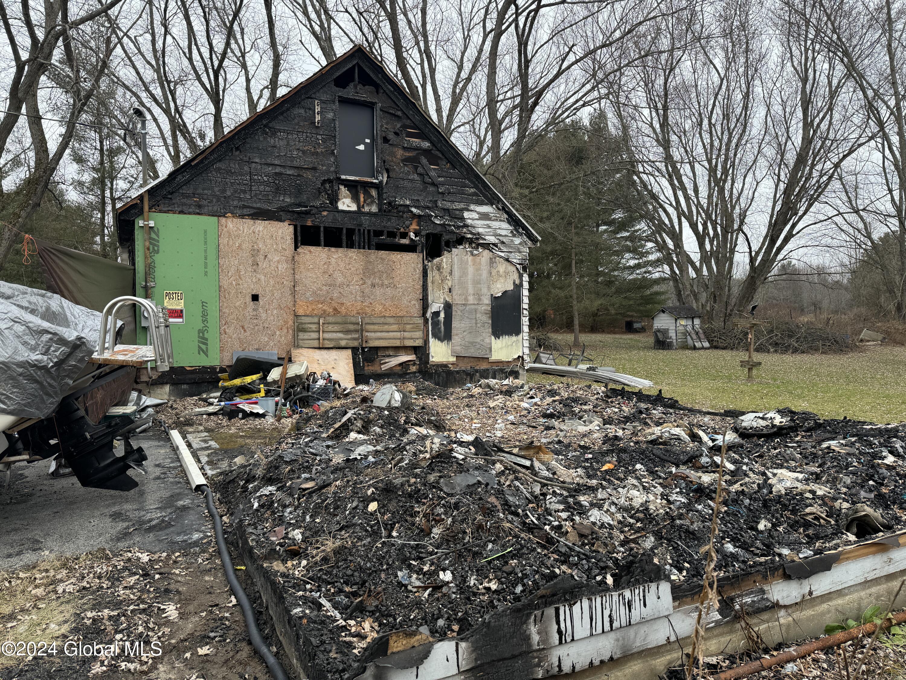 571 McQueen Road in Amsterdam, NY Listed For 69,900.00 by Destiny