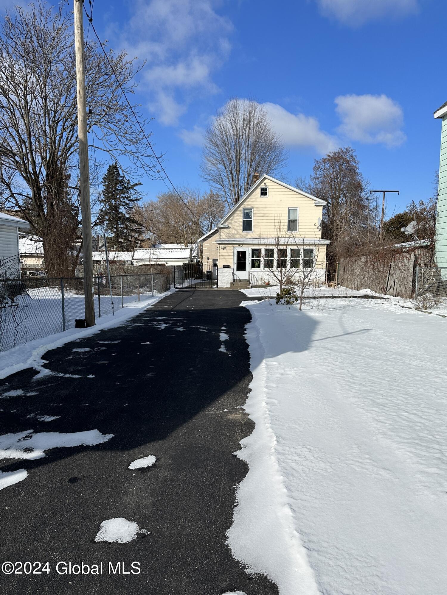 1333 8th Avenue, Schenectady, NY Property Listing from DaviesDavies