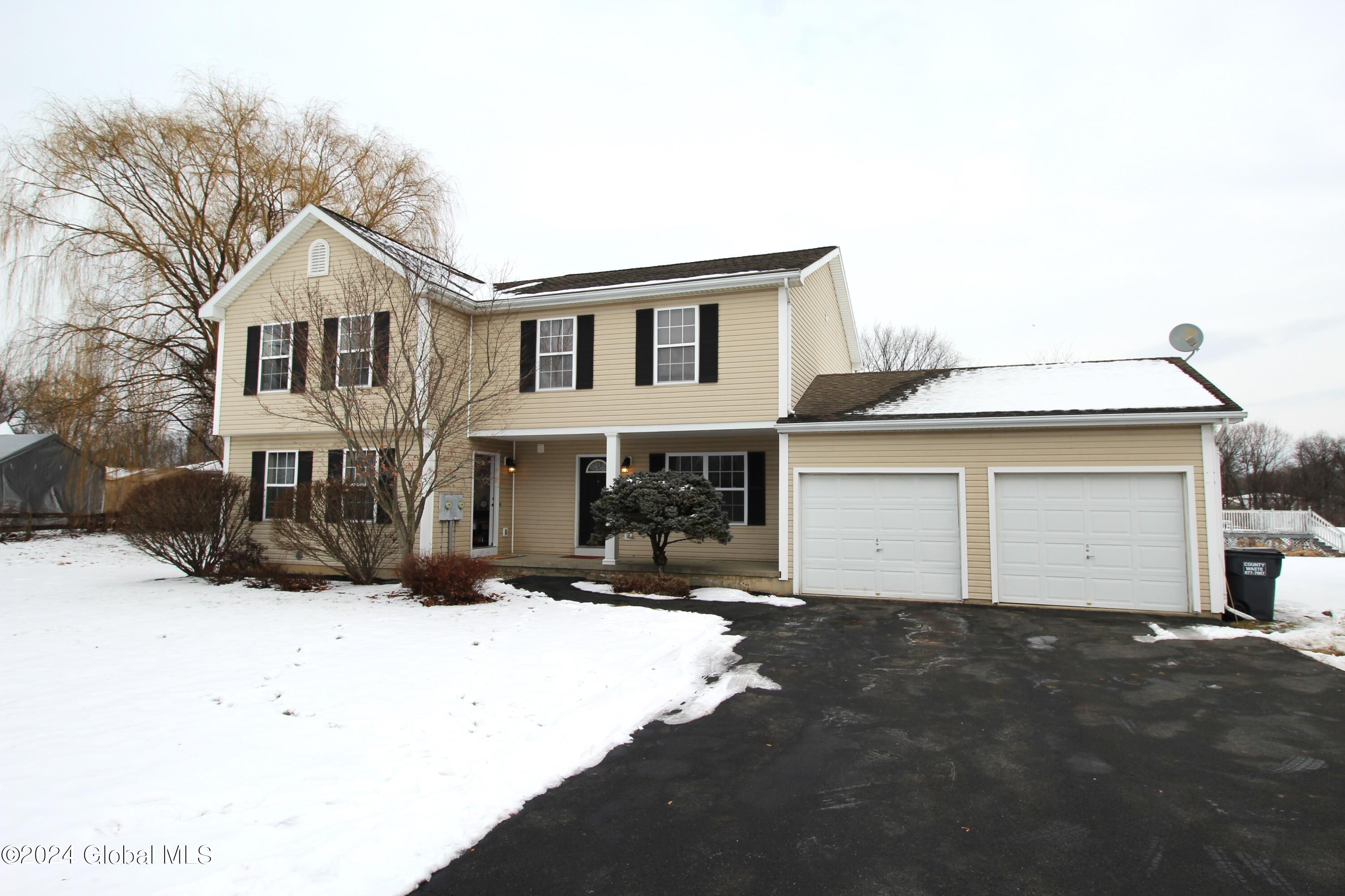 139 Fonda Road, Waterford, NY Property Listing from DaviesDavies