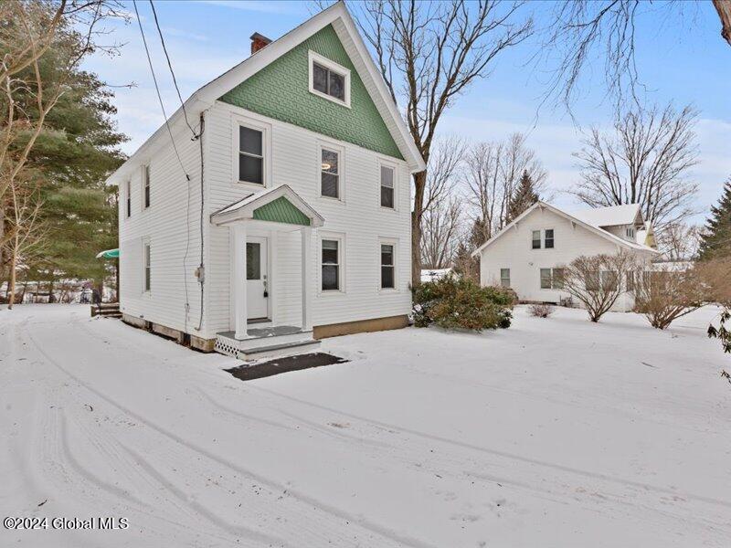 35 Hamilton Street in Guilderland, NY Listed For 280,000.00 by Charles