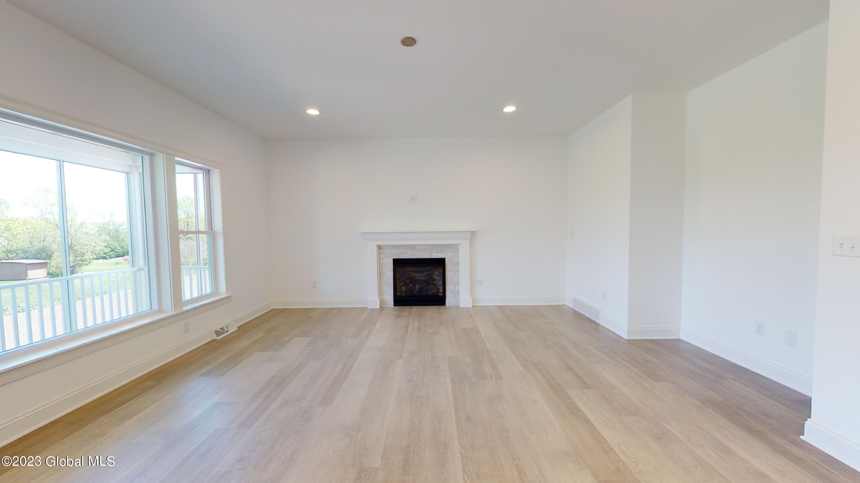 L3 Mallory Way in Ballston Lake, NY Listed For 524,900.00 by Cynthia M