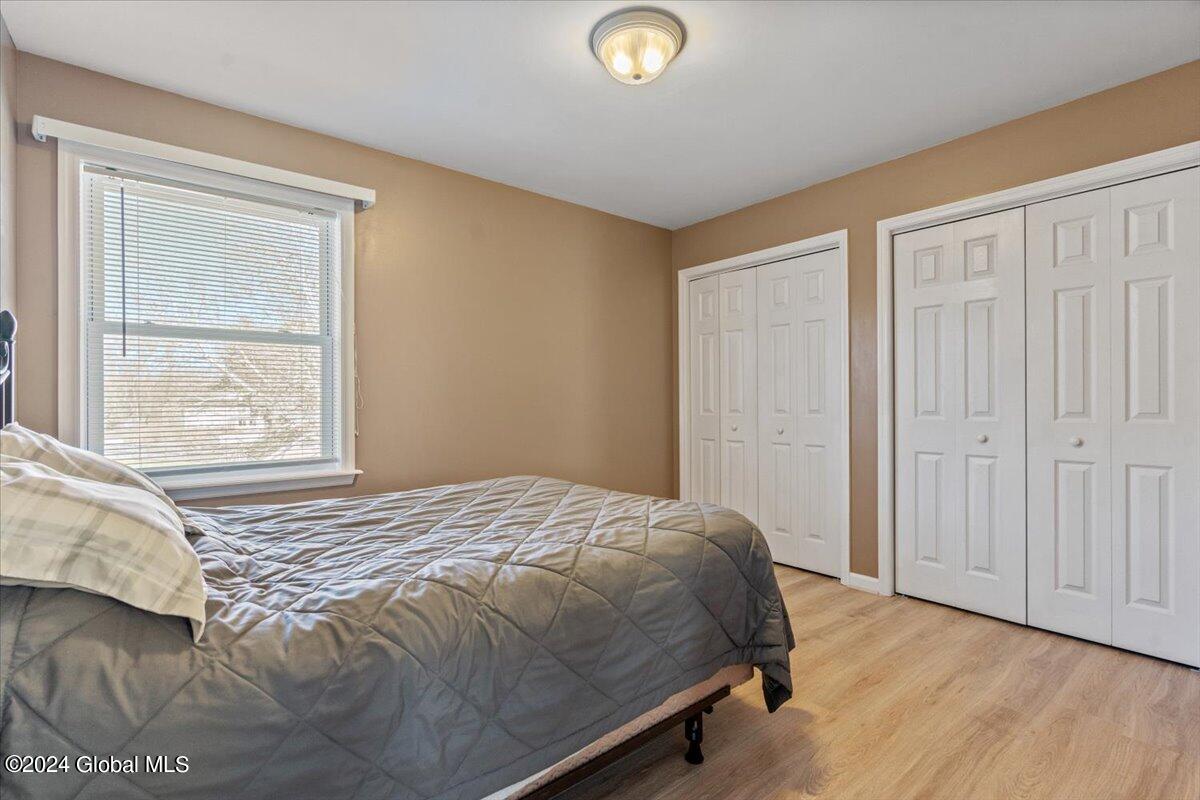 19 Sarah Court in Colonie NY Listed For $570 000 00 by Lorietana G 19 Sarah Court in Colonie NY Listed For $570 000 00 by Lorietana G