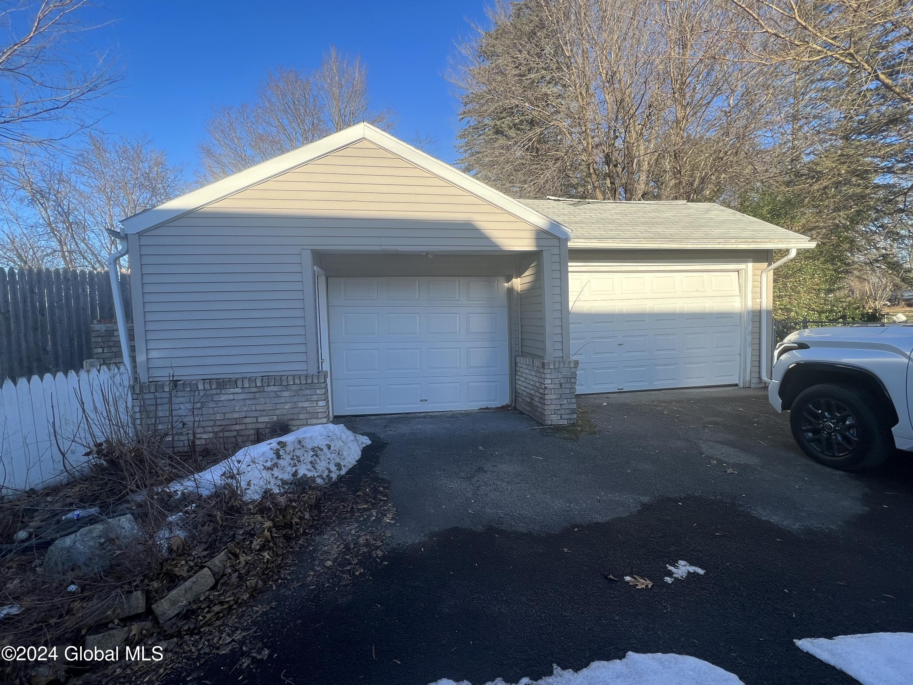 14 Princetown Road in Schenectady, NY Listed For 169,000.00 by Amjad