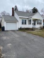 1313 Curry Rd, Schenectady, NY 12306