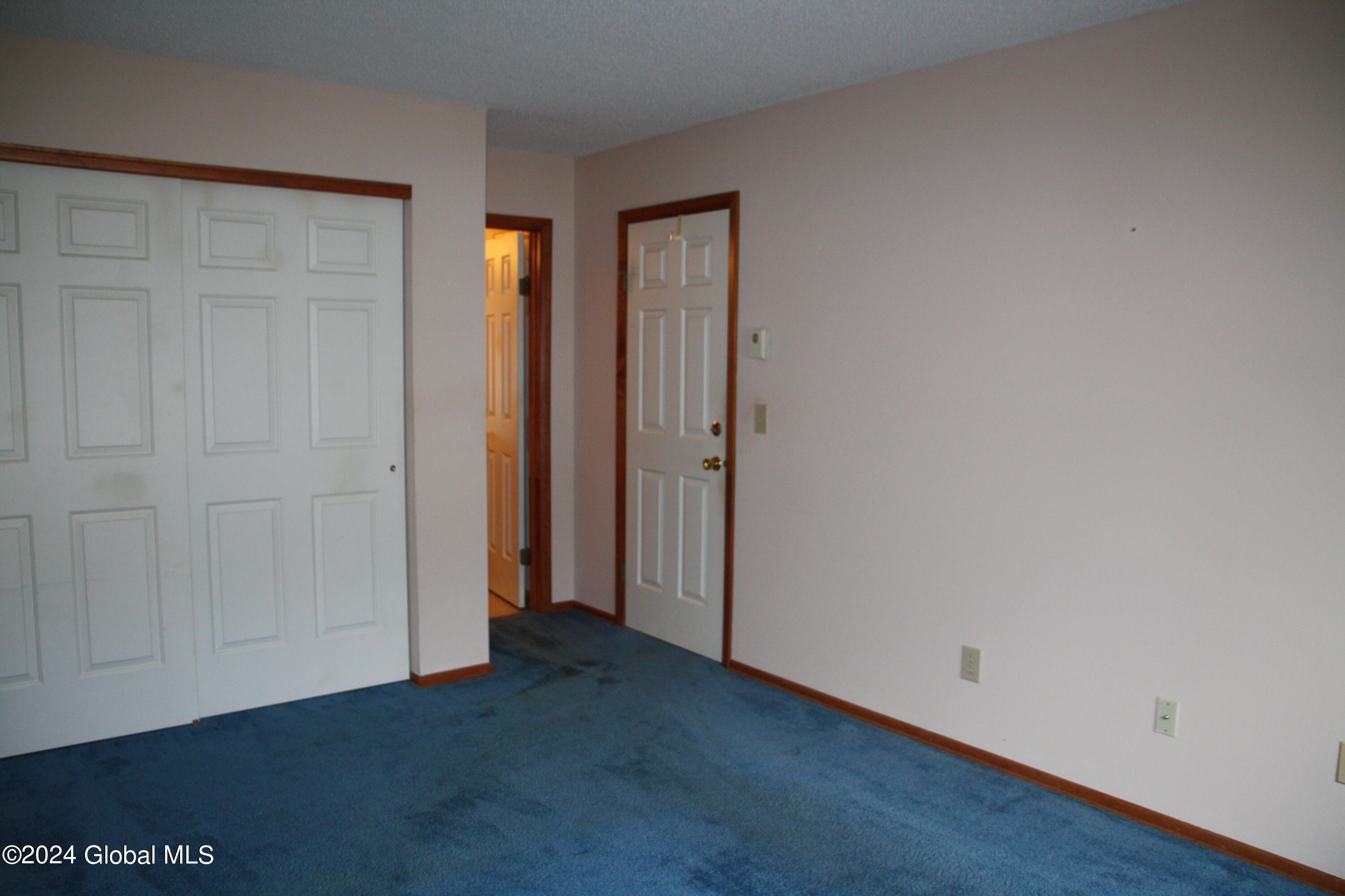 20 Old Mill Lane, Queensbury, NY Homes for Sale in Lake