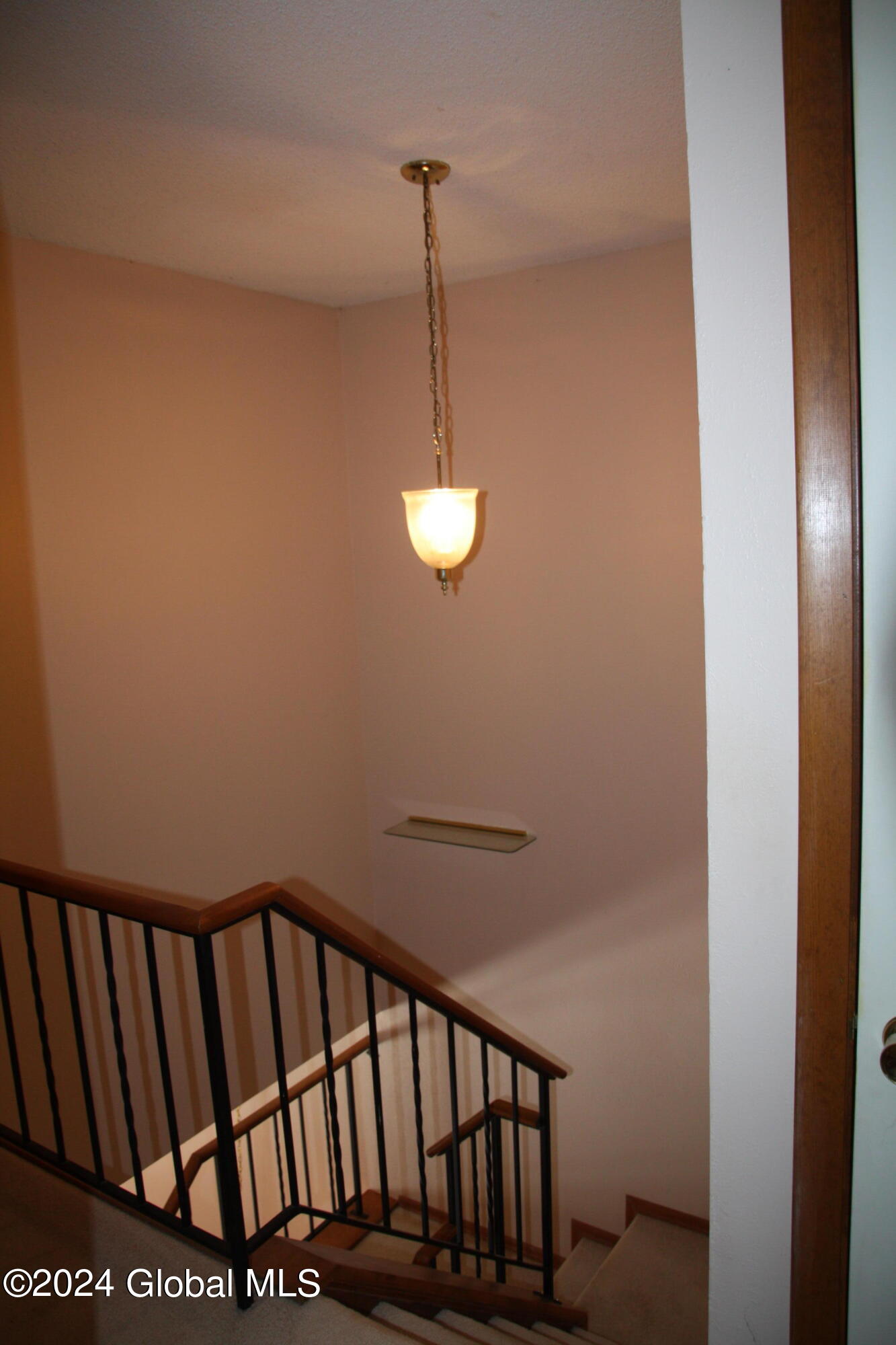 20 Old Mill Lane in Queensbury, NY Listed For 225,000.00 by Jamie