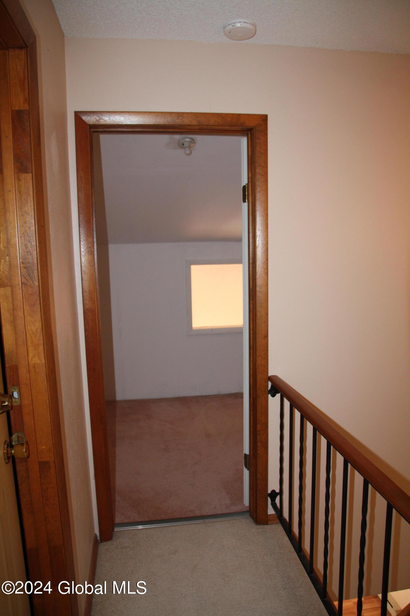 20 Old Mill Lane in Queensbury, NY Listed For 225,000.00 by Jamie