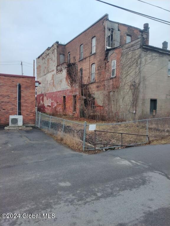 30 W Main Street in Fonda, NY Listed For 30,000.00 by Derek Eisenberg