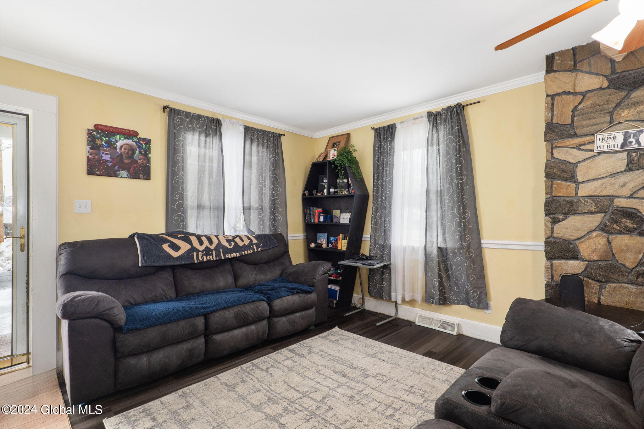 454 Eleventh Street in Schenectady, NY Listed For 169,000.00 by