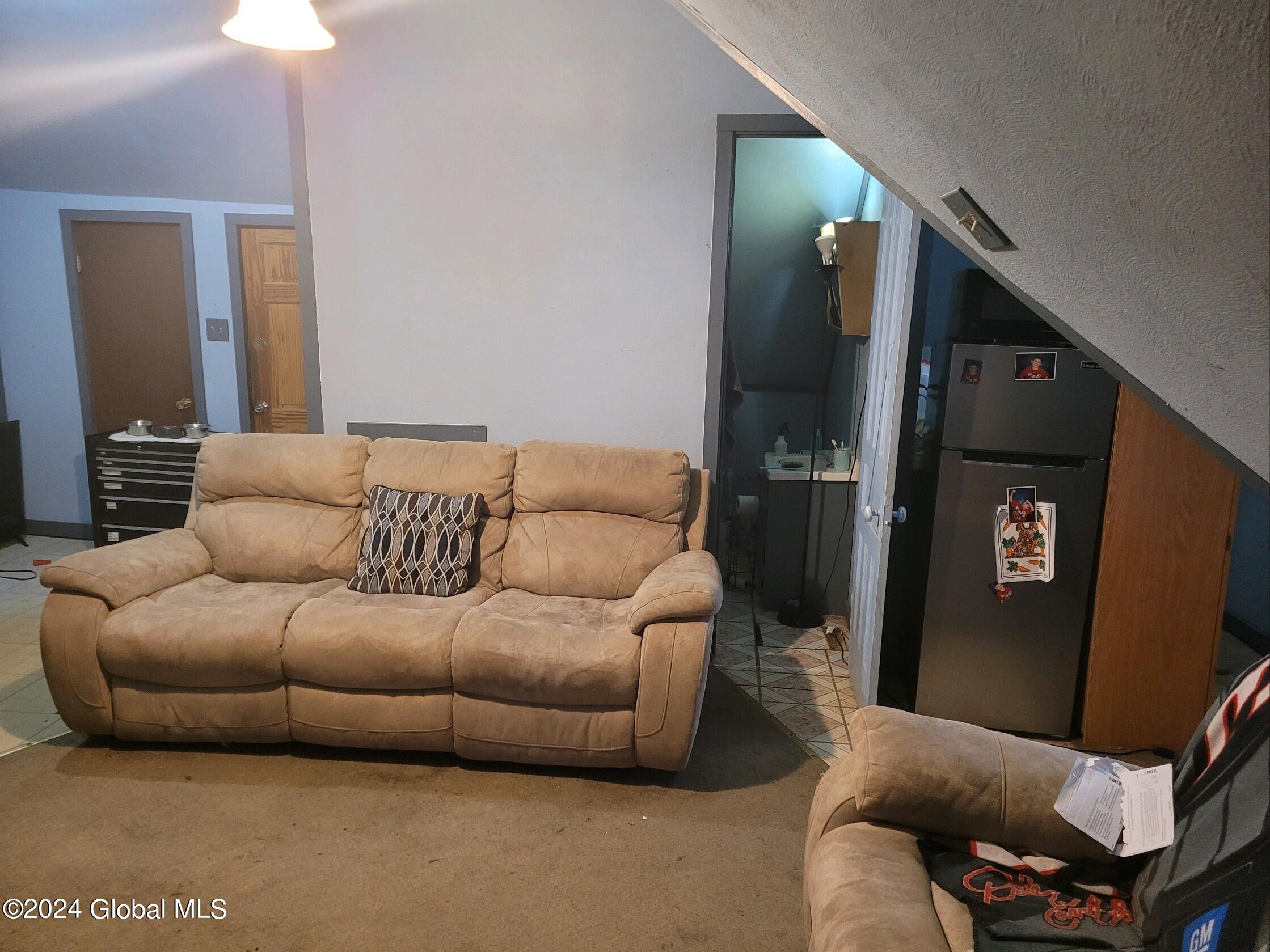 1 Broadway Center Schenectady Ny 12305 67 - d1683ob