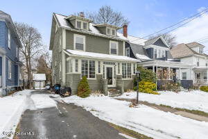 1680 Rugby Road, Schenectady, NY 12309