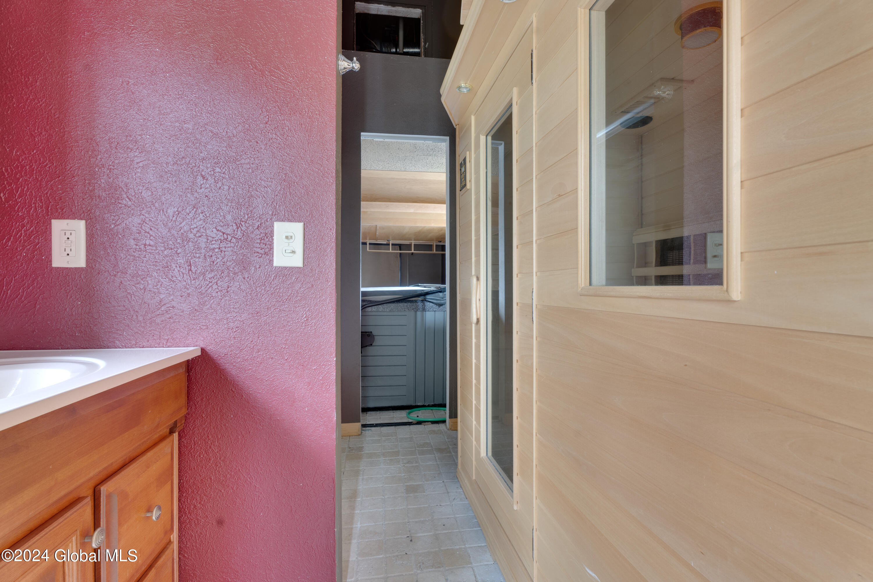 8 Hale Drive in Halfmoon, NY Listed For 148,000.00 by Branden Walker