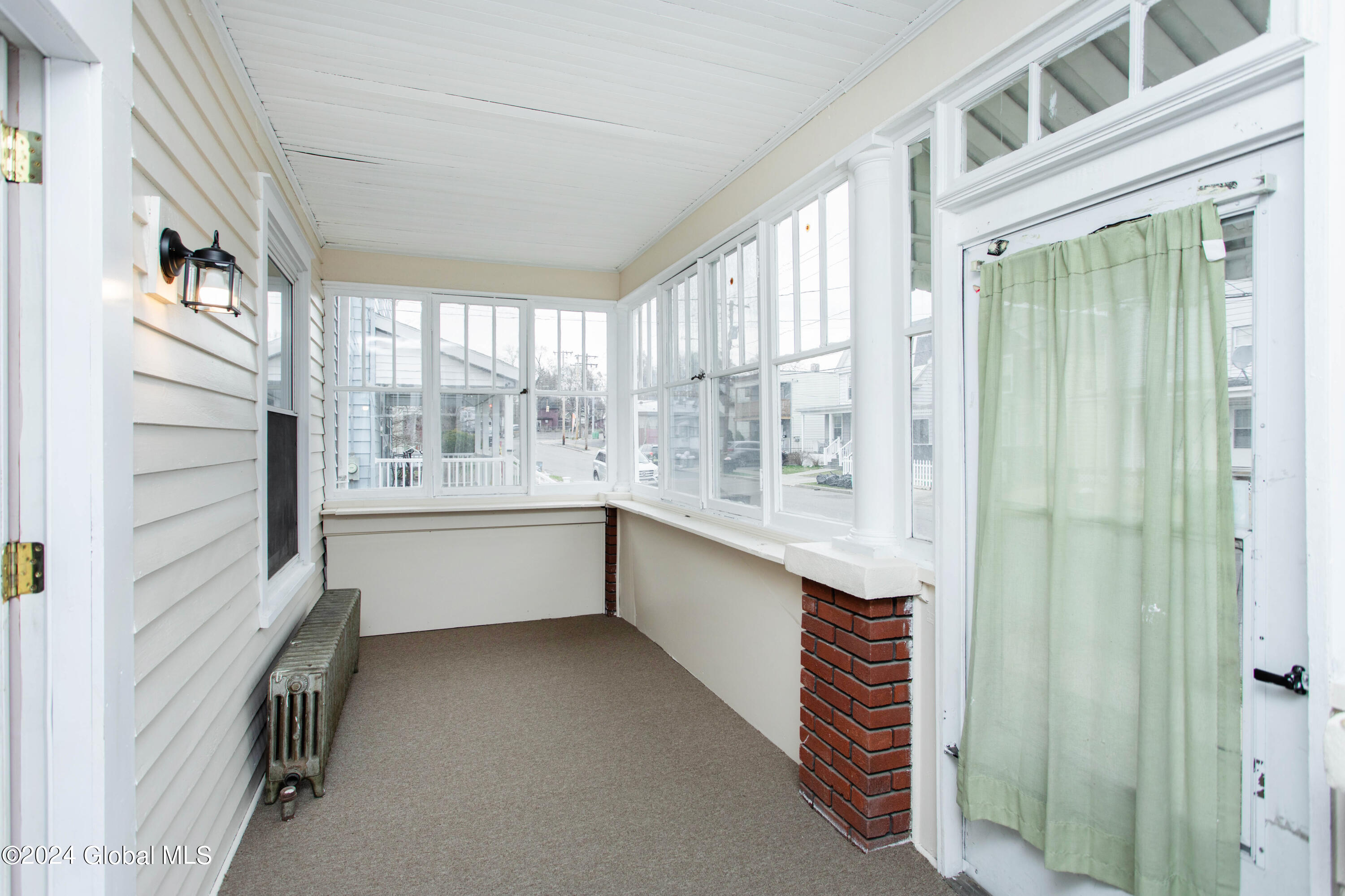 37 Chiswell Street in Schenectady, NY Listed For 229,000.00 by Darlene