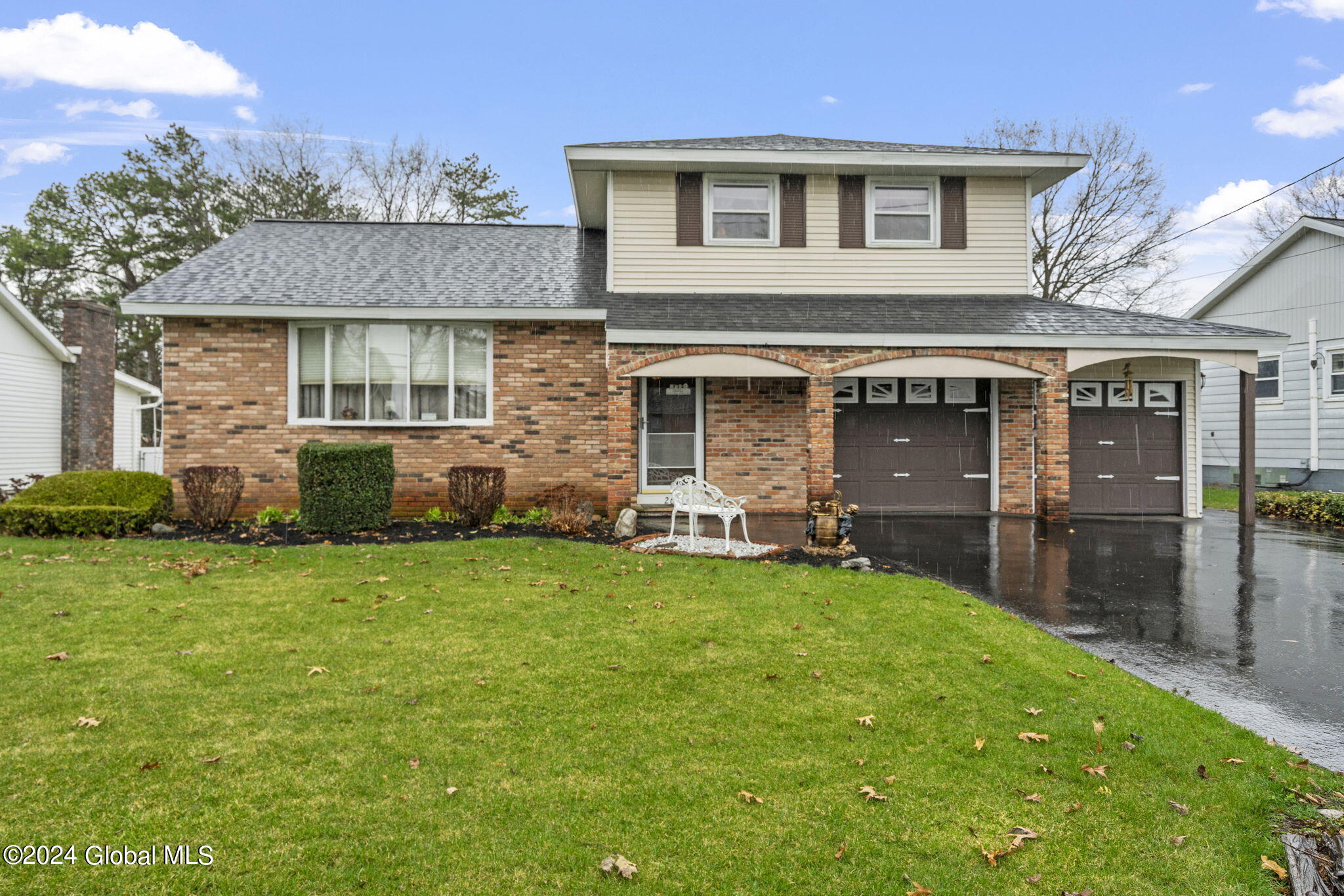 26 Old Fort Avenue in Schenectady, NY Listed For 289,900.00 by Melissa