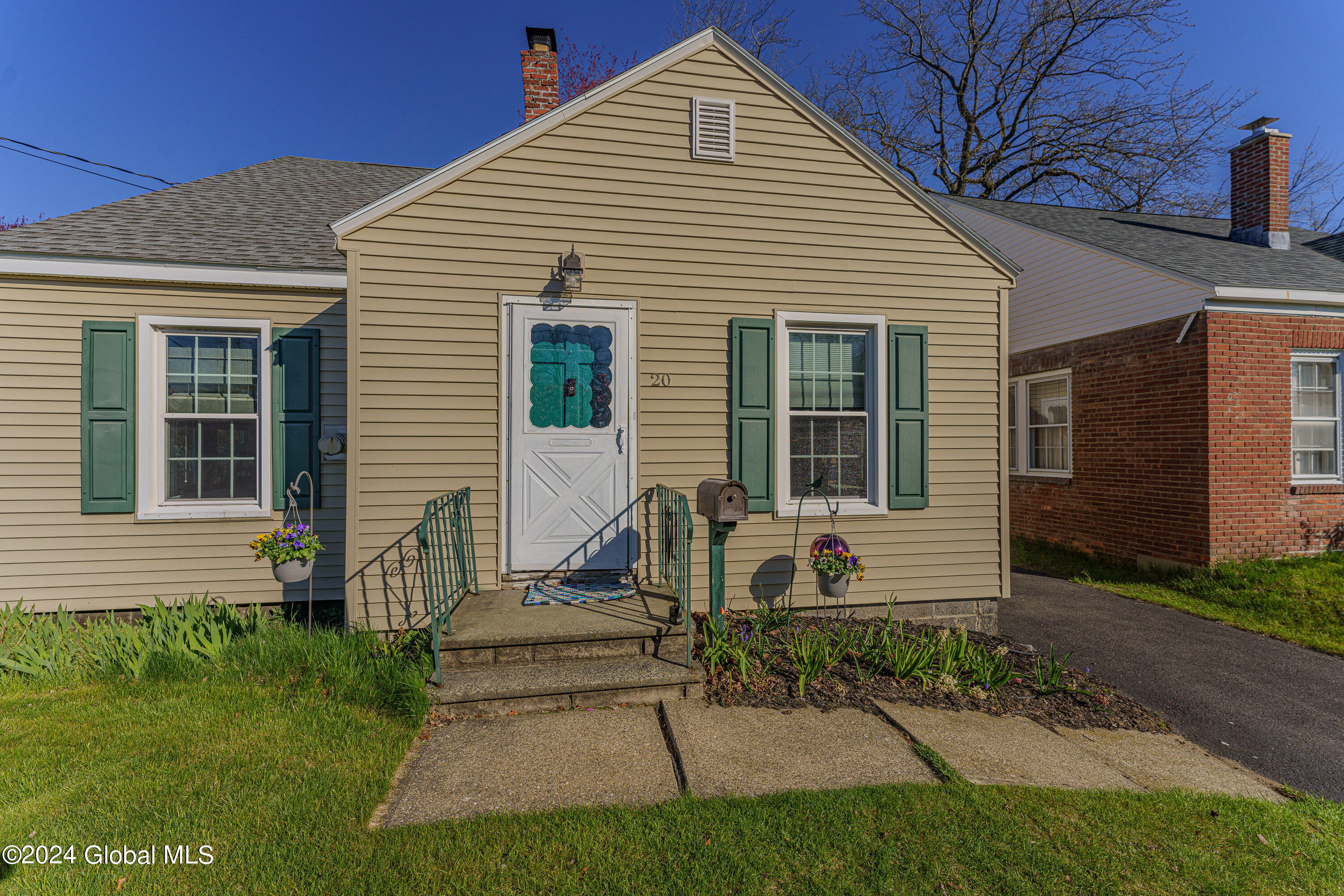 20 Hackett Avenue in Albany, NY Listed For 210,000.00 by Maria C