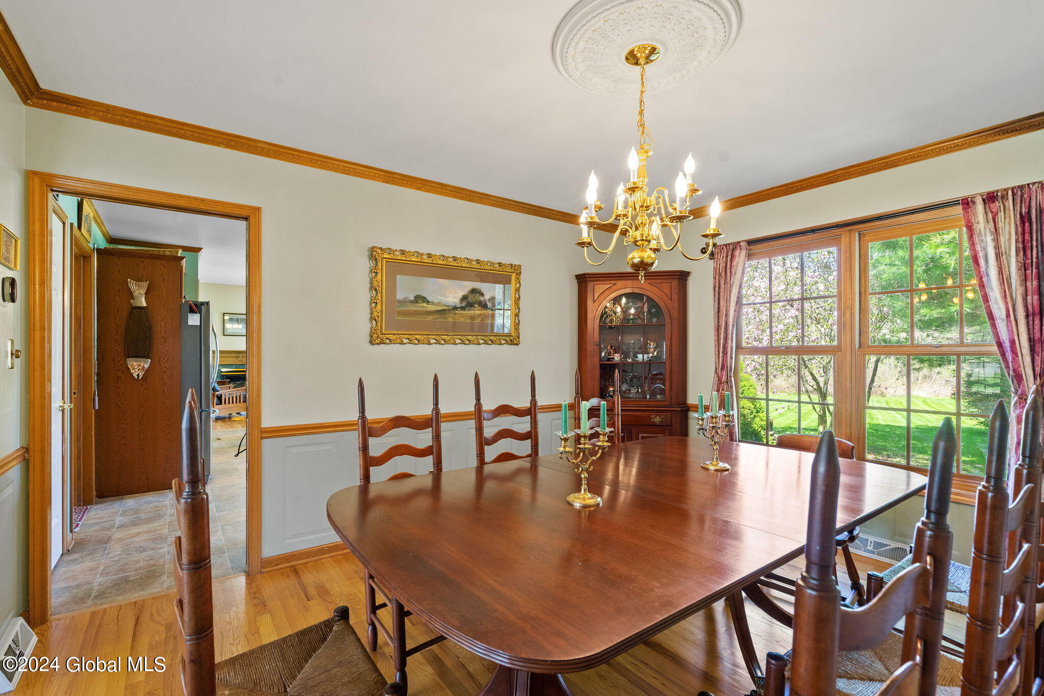 209 Longhouse Lane in Slingerlands, NY Listed For 549,900.00 by Kevin