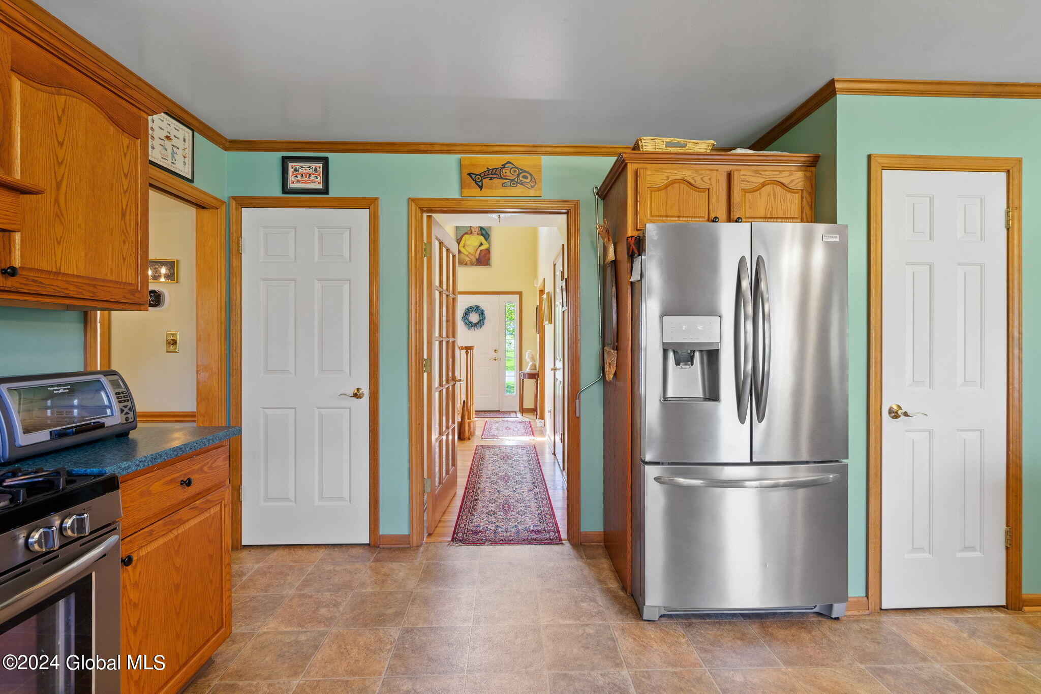 209 Longhouse Lane in Slingerlands, NY Listed For 549,900.00 by Kevin