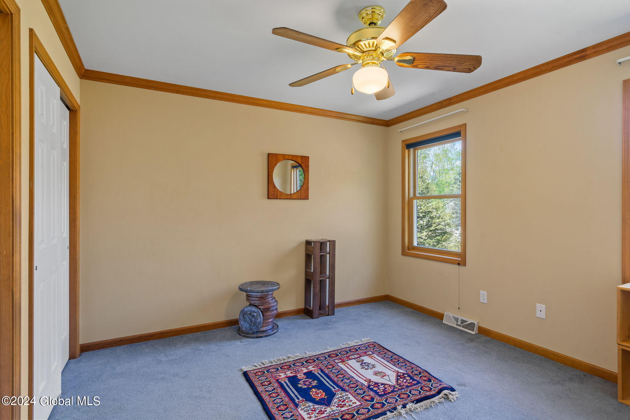 209 Longhouse Lane in Slingerlands, NY Listed For 549,900.00 by Kevin