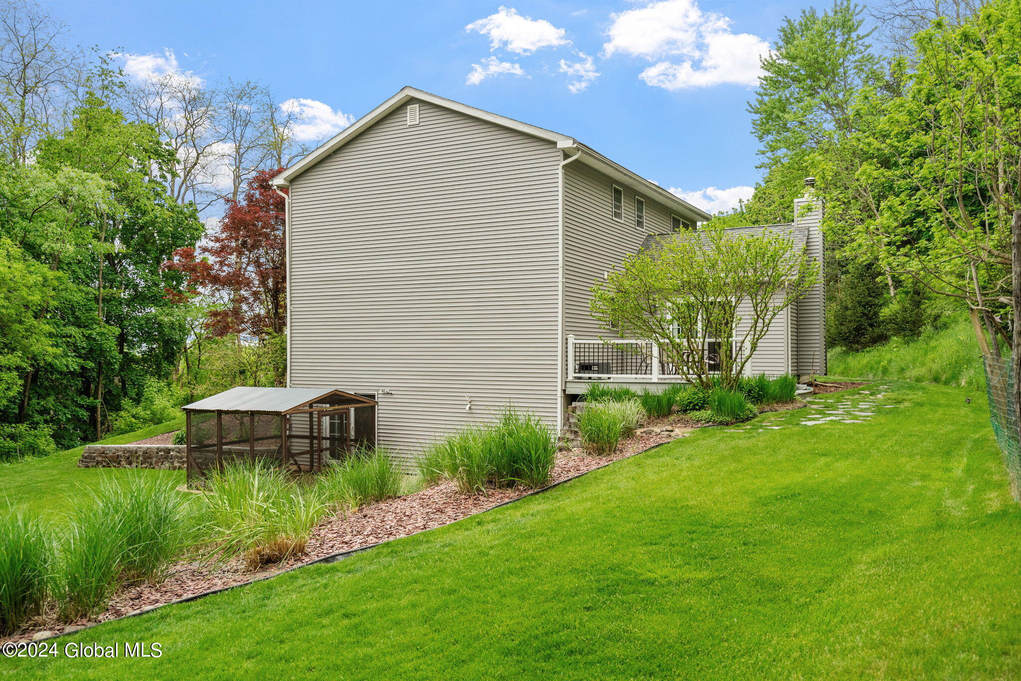 10 Columbus Avenue in Waterford, NY Listed For 469,900.00 by Kevin